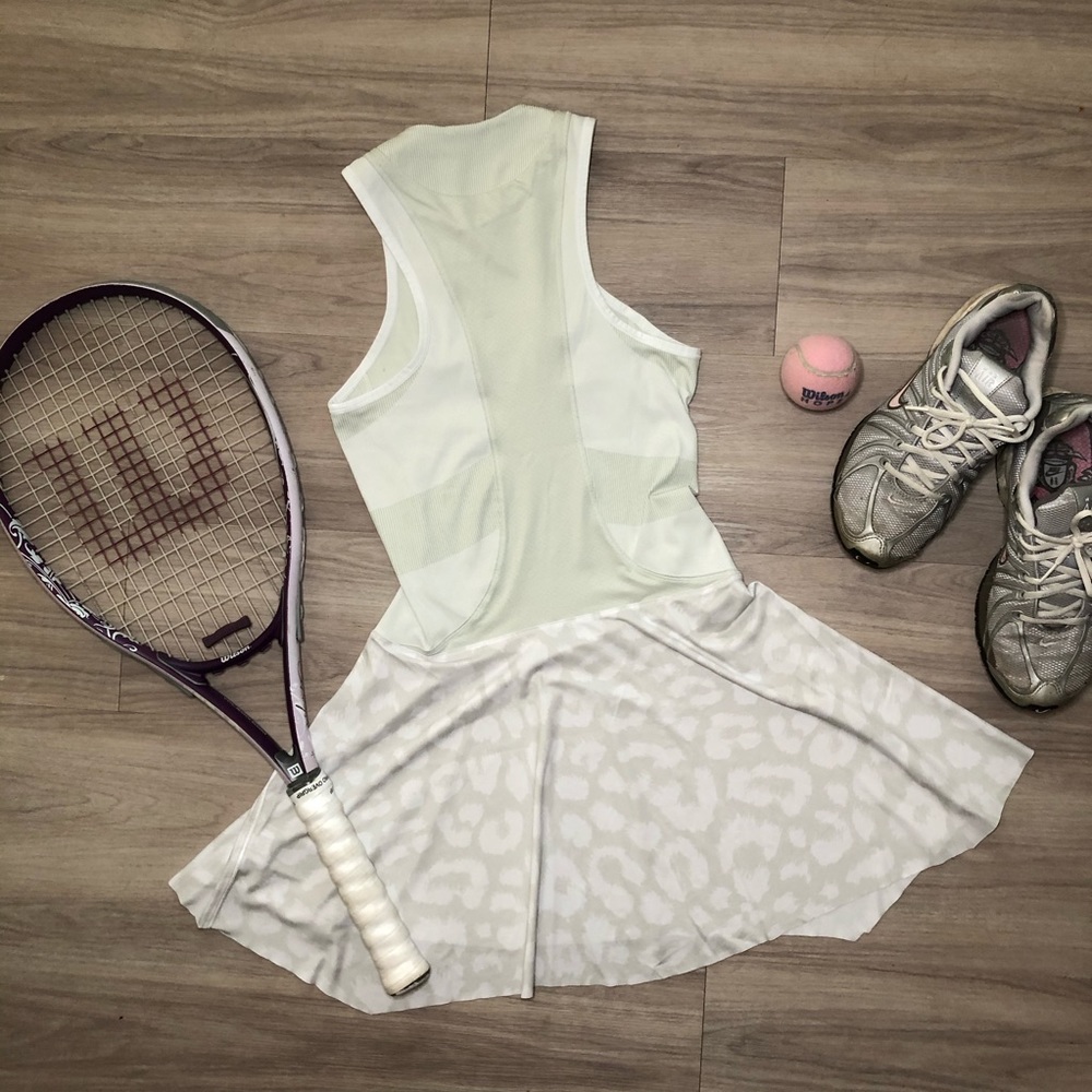 *SOLD* Stella McCartney Adidas white leopard dress - Picture 2 of 8